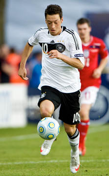 Mesut Özil