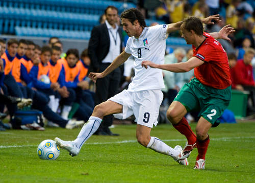 Robert Acquafresca, Italien och Nikolai Osipovich,