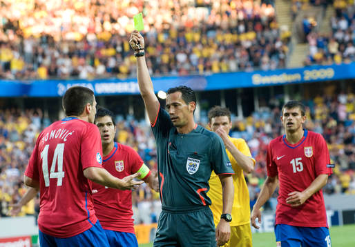 Straff, Emir Bajrami fälls av Nenad Tomovic och Marcus