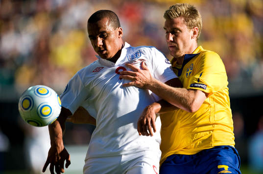 Rasmus Bengtsson, Sverige, Gabriel Agbonlahor, England