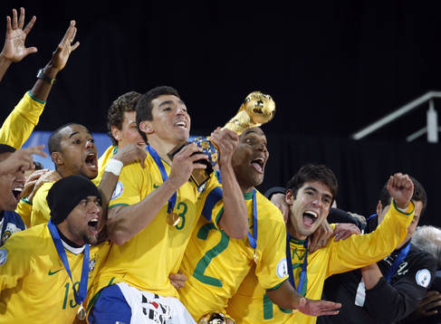 Daniel Alves, Robinho, Lucio, Maicon och Kaka, glädje,