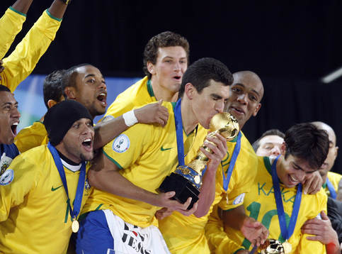 Daniel Alves, Robinho, Lucio, Maicon och Kaka, glädje,