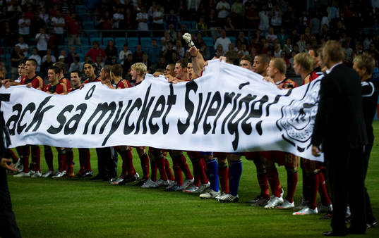 Tyskland tackar Sverige, jubel