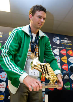 Marcus Berg får priset som turneringens bäste målskytt