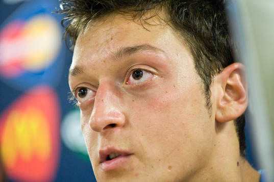 Mesut Özil
