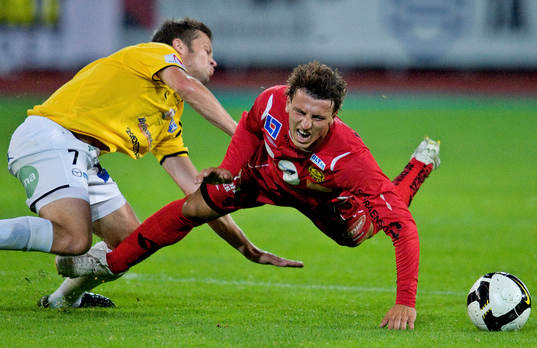 Erton Fejzullahu, Mjällby. David Svensson, Falkenberg