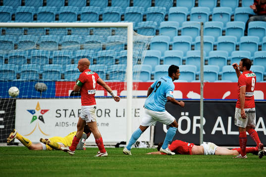 Bläddra bland fler bilder av Fotboll, Allsvenskan, Malmö FF - Kalmar