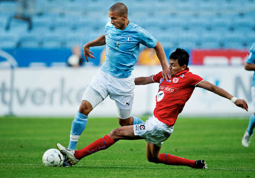 Emin Nouri, Kalmar, tacklar Guillermo Molins, Malmö FF