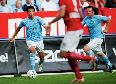 Jiloan Hamad, Malmö FF, avancerar mot mål