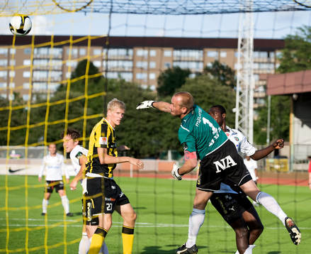 Peter Westman, målvakt, Örebro. Tom Söderberg, Häcken