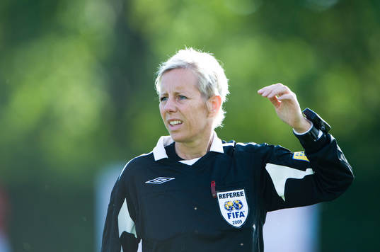 Lena Arwedahl, domare