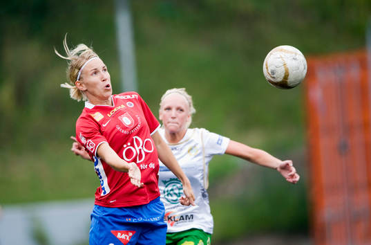 Bläddra bland fler bilder av Fotboll, Dam, Dallsvenskan, Hammarby - Örebro