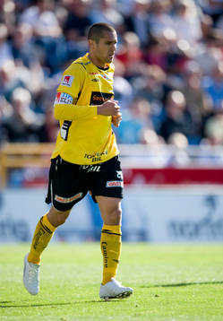 Emir Bajrami,  (tipselit)