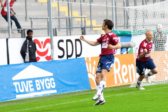 Björn Anklev jublar