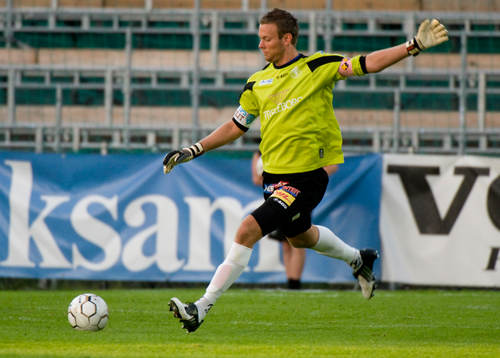 Viktor Noring, Målvakt