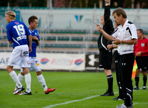 Tom Prahl, Tränare Trelleborg byter ut Andreas Wihlborg