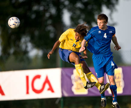 Isak Thelin, Sverige och Brynjar Gauti Gudjonsson, Island,