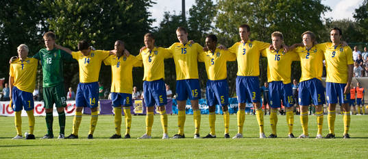 Startelva fr v: Oskar Lewicki, Lukas Jonsson, målvakt,
