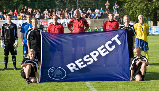 Domare, Fair play, UEFA