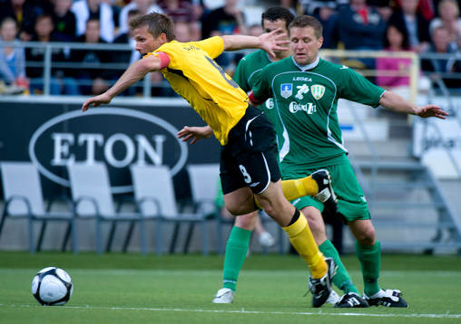 Anders Svensson, Elfsborg stoppas av Peter Toth, Haladas