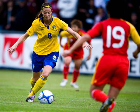 Lotta Schelin, Sverige