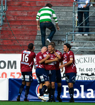 Marcus Allbäck, Örgryte gratuleras