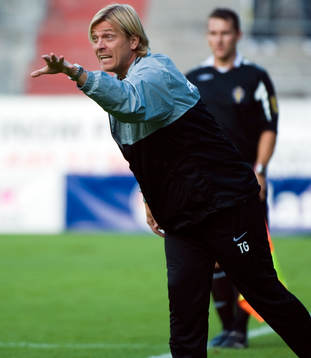 Tony Gustavsson, tränare