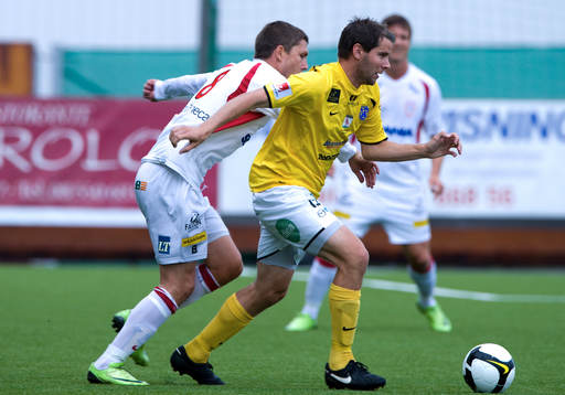 Dennis Östlundh, Assyriska och Stefan Rodevåg, Falkenberg