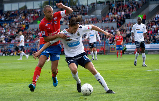 Henrik Larsson, Helsingborg och Andreas Dahlén, Gefle