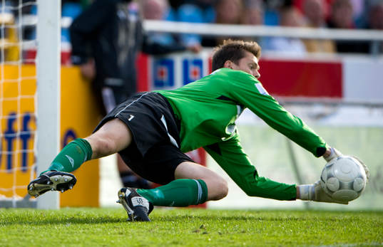 Mattias Hugosson, Målvakt, Gefle räddar