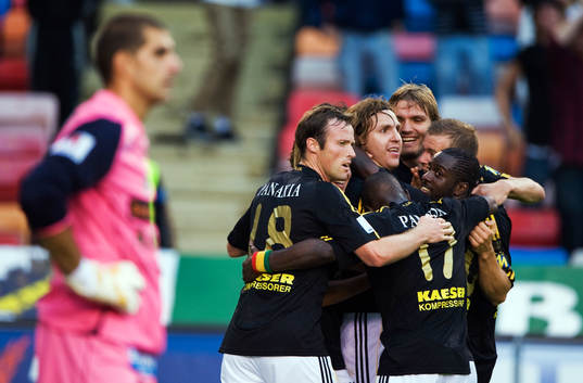 Nils-Eric Johansson, AIK gratuleras