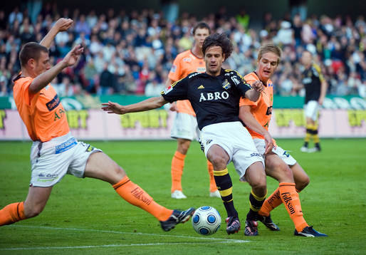 Calum Angus, GAIS, Iván Obolo, AIK och Johan Mårtensson,