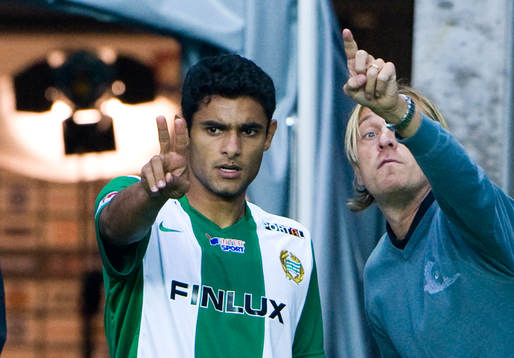 Nye brassen Rafael får instruktioner av Tony Gustavsson