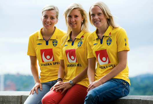 Från vänster: Linda Sembrant,  Louise Fors och Linnea
