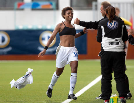 Elaine Moura gör 1-0
