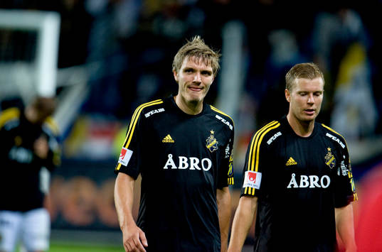 Jos Hooiveld och Per Karlsson, AIK depp