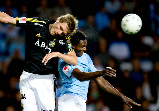 Edward Ofere, Malmö och  Jos Hooiveld , AIK