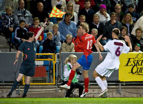 Rasmus Jönsson, Helsingborg, assisterande domare, flagga