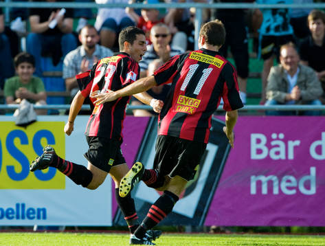 Bläddra bland fler bilder av Fotboll, Allsvenskan, Brommapojkarna - Halmstad