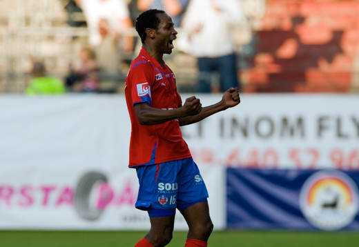 René Makondele, jubel