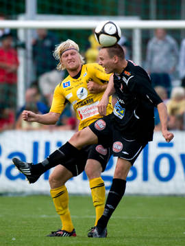 Mattias Eteus, Trollhättan mot Robin Cederberg, Mjällby
