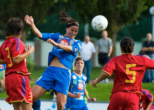 Fotboll, dam, UEFA, Women Champions League, Clujana -
