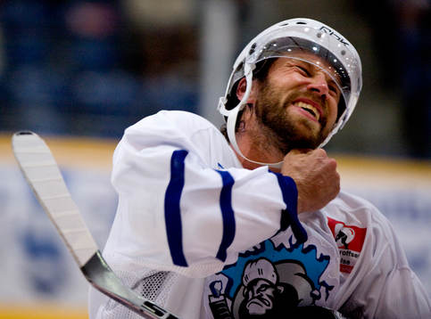 Bläddra bland fler bilder av Ishockey, Välgörenhetsmatch,  BT All Stars - NHL Icebreakers