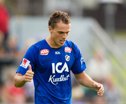 Emir Kujovic, tummen upp
