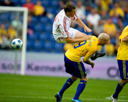 Alexander Farnerud, Bröndby sparkas ner av Michael