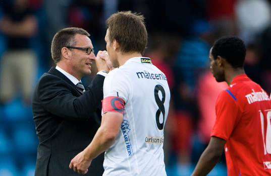 Sixten Boström, tränare, Örebro, tackar Fredrik Nordback