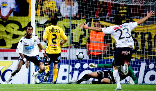 Yannick Bapupa, Gefle gör mål, jubel