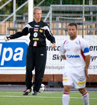 Mattias Asper, Målvakt Mjällby jubel