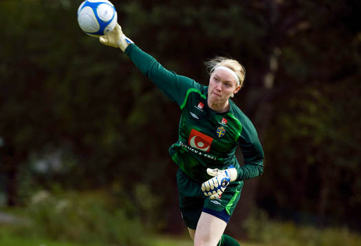 Hedvig Lindahl, målvakt