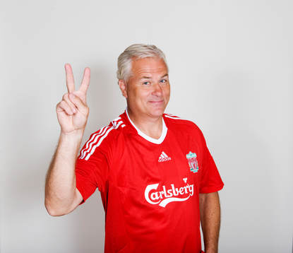 Glenn Hysen i en tröja från Liverpool